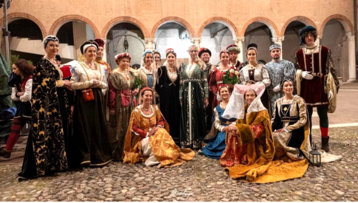corte_ducale_ferrara_notte_verde_pergola